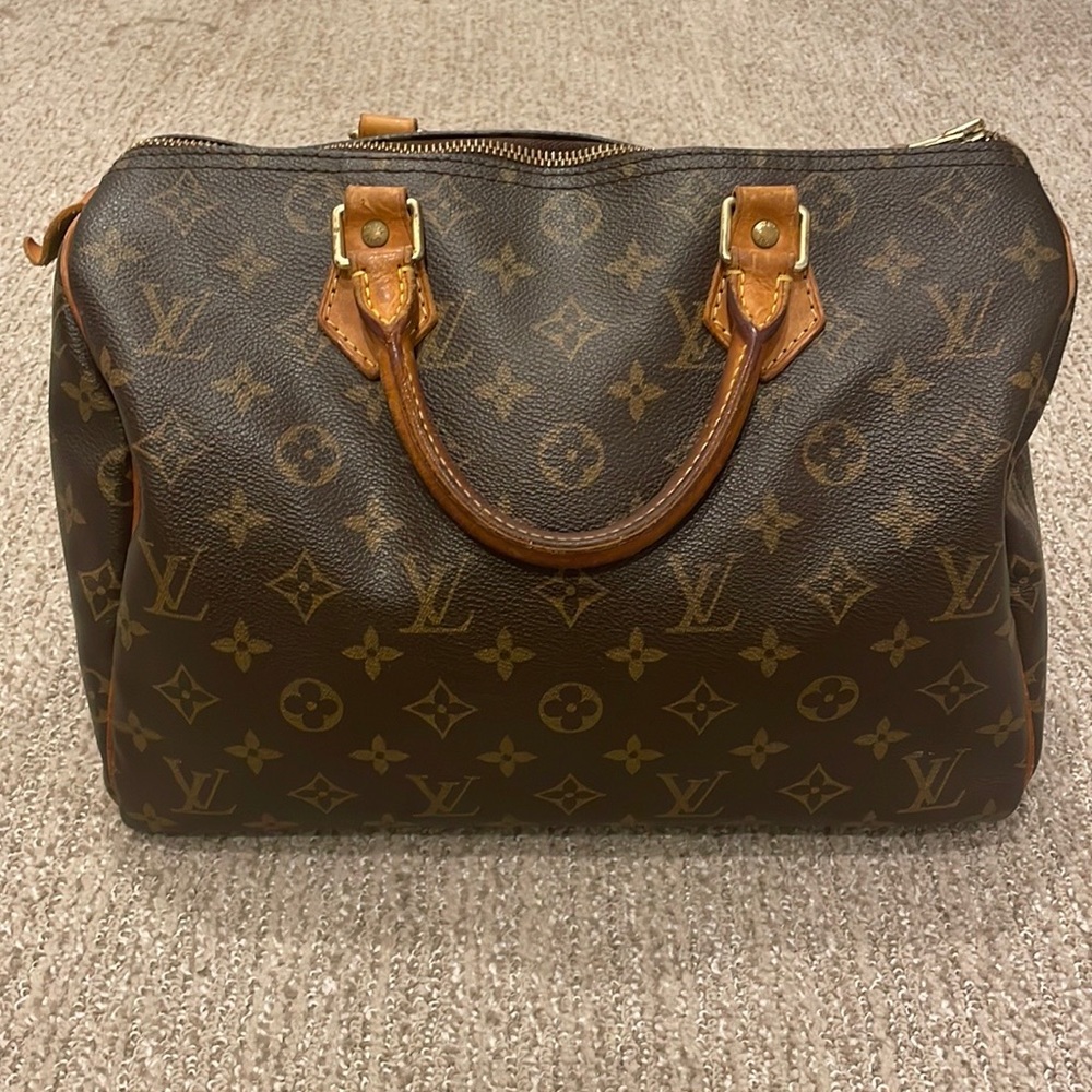 Authentic Louis Vuitton Monogram Speedy 30